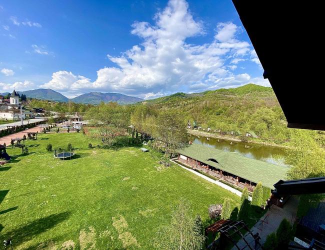 Complex turistic Casa Lăzăroiu